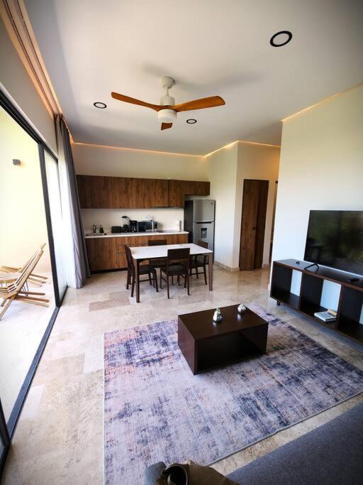 Giada Towers La Veleta - 1 Bdr - Roof & Pool Apartment