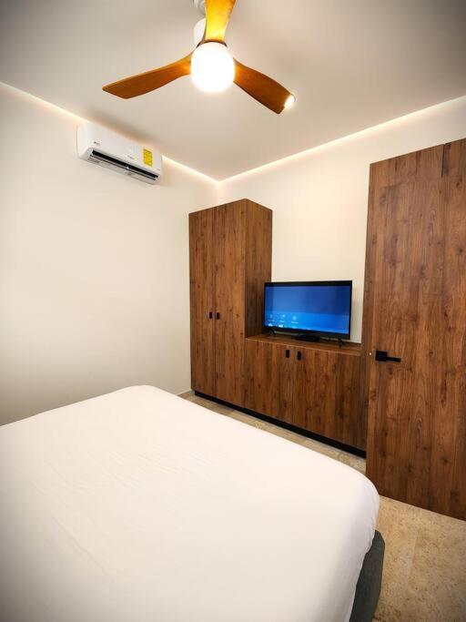 Apartment Giada Towers La Veleta - 1 Bdr - Roof & Pool *