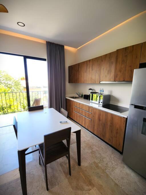Giada Towers La Veleta - 1 Bdr - Roof & Pool Apartment
